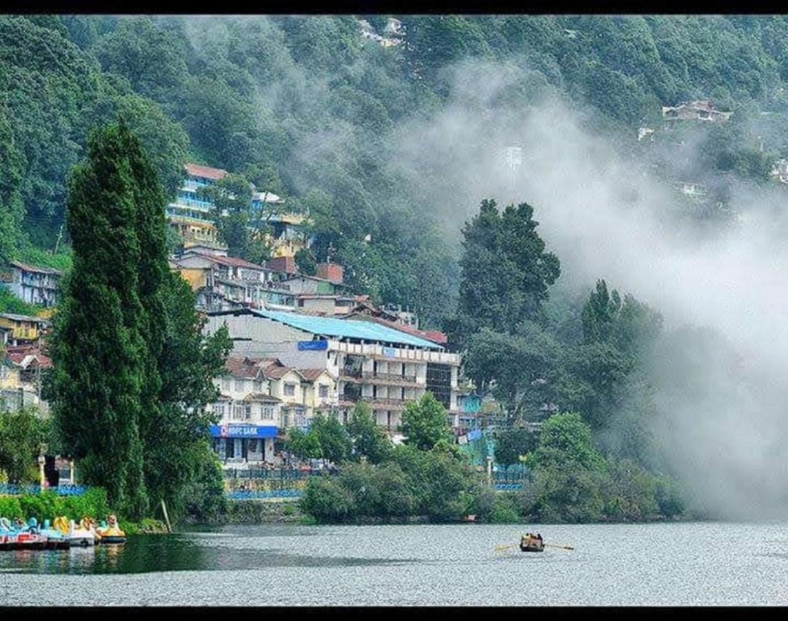 Stayapart I The Maple Residences - Lake Front Nainital Eksteriør billede